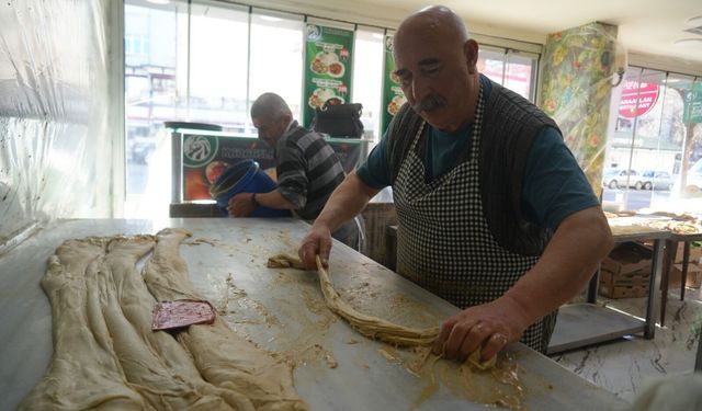 Niğde'nin coğrafi işaretli lezzeti 'tahinli pide' Türkiye'nin dört bir yanına gönderiliyor