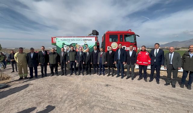 Niğde’de fidanlar toprakla buluştu