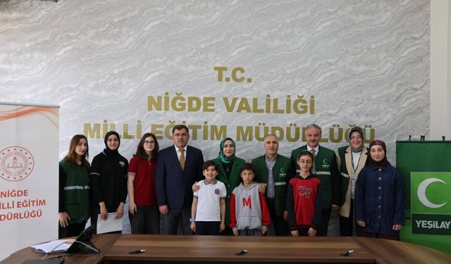 Niğde’de dereceye giren öğrenciler ödüllendirildi