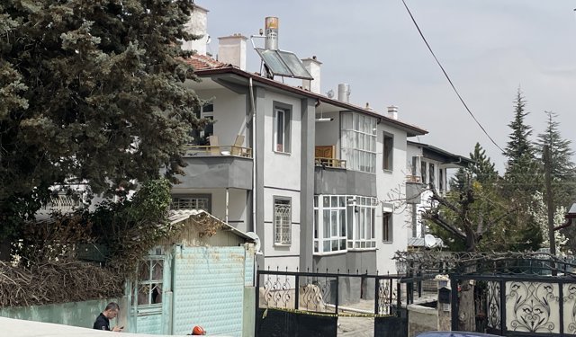 Deprem  oldu iki bina boşaltıldı