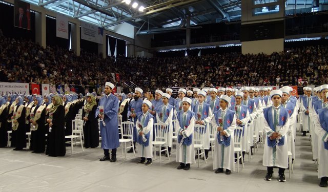 Niğde’de 111 Hafız için görkemli icazet töreni