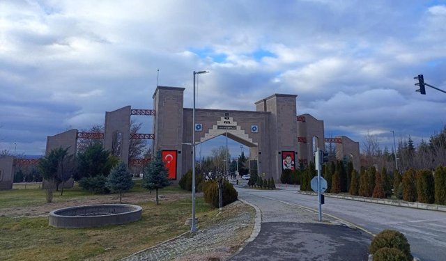 NÖHÜ’de yapay zekâ etkinliği düzenlenecek