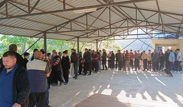 Köylerde asırlık bayramlaşma geleneği