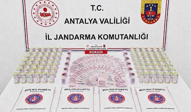 Uyuştu*rucu satan 15 kişi tutuklandı