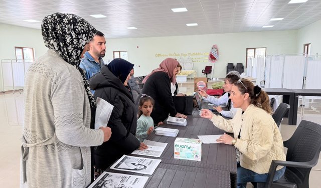 Niğde'de bin 642 vatandaşın ayağına hizmet götürdüler!