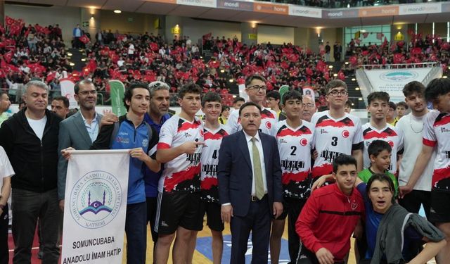 İmam hatip rüzgarı: 3 bin sporcu, tek yürek