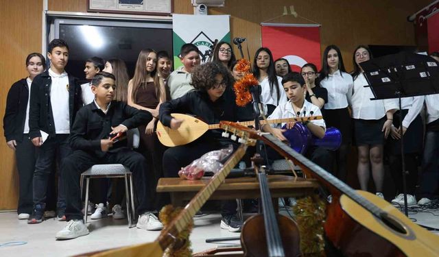 Yeni Neşet Ertaş'lar yetişiyor