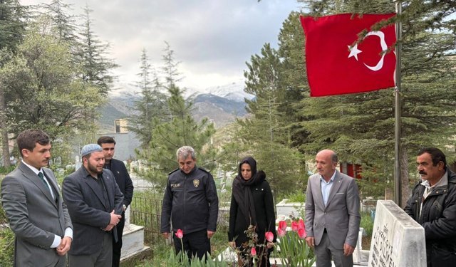 Şehit Ali Dilmen kabri başında dualarla anıldı