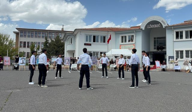 Gönülden sanata etkinliği büyük beğeni topladı
