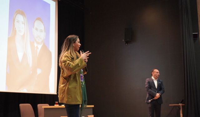 Niğde'de Fulya Öztürk ve Türker Akıncı’dan söyleşi