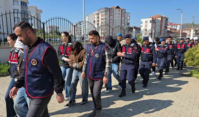 980 milyon lira hesap hareketliliği tespit edildi