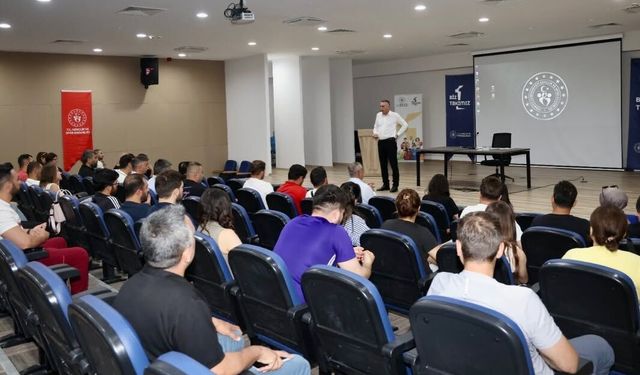 Niğde'de antrenörlerin çalışmaları masaya yatırıldı