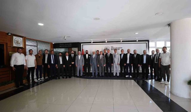 İş adamı Eken: 'Şehri ortak akılla yöneteceğiz'