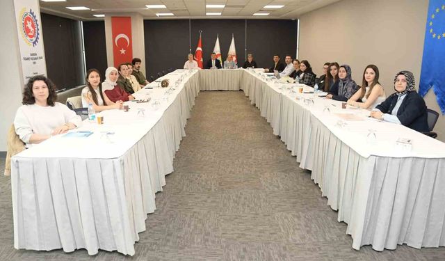 Yeşil dönüşüm için gençler sahaya hazırlanıyor