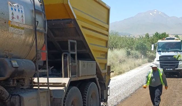 Kitreli yolunda çalışma başladı