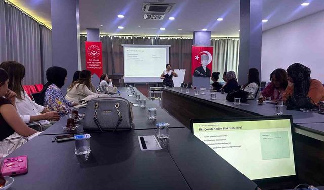 Çocuk kuruluşu personeline etkili iletişim eğitimi