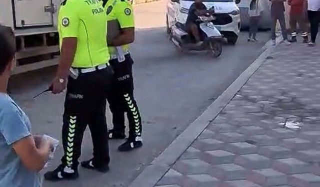 Kamyonetini tamir etmek isterken altında kalıp yaralandı