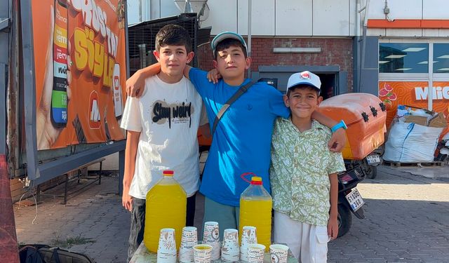 Niğde’de ev yapımı limonatayla hayallerine adım adım ulaşıyorlar