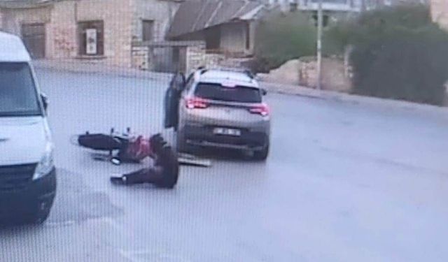 Otomobil ile motosiklet çarpıştı: 1 yaralı
