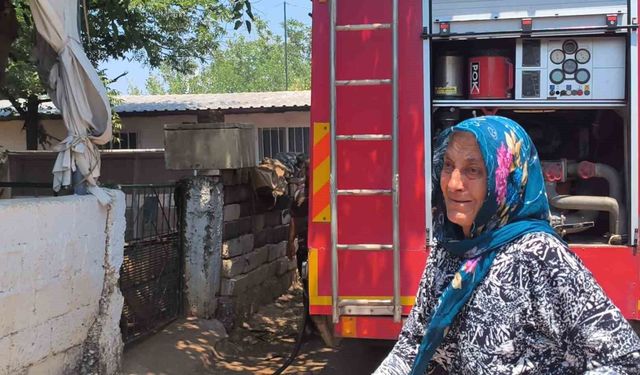 Uzaklaştırma kararını duyan yaşlı adam evi yakmaya çalıştı