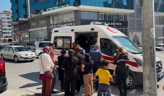 Niğde’de otomobilin çarptığı çocuk yaralandı