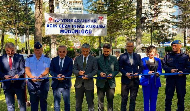 Mahkumların el emeği eserleri göz doldurdu