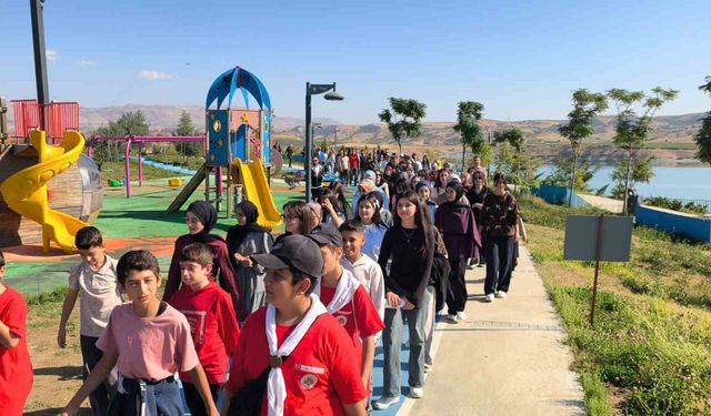 160 kişi sağlıklı hayat için yürüdü