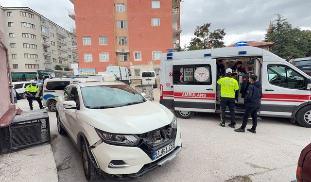 Niğde’de otomobil ile motosiklet çarpıştı: 1 yaralı