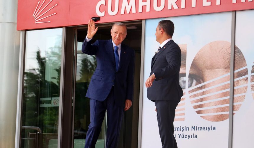 Cumhurbaşkanı Erdoğan 18 yıl sonra CHP’de