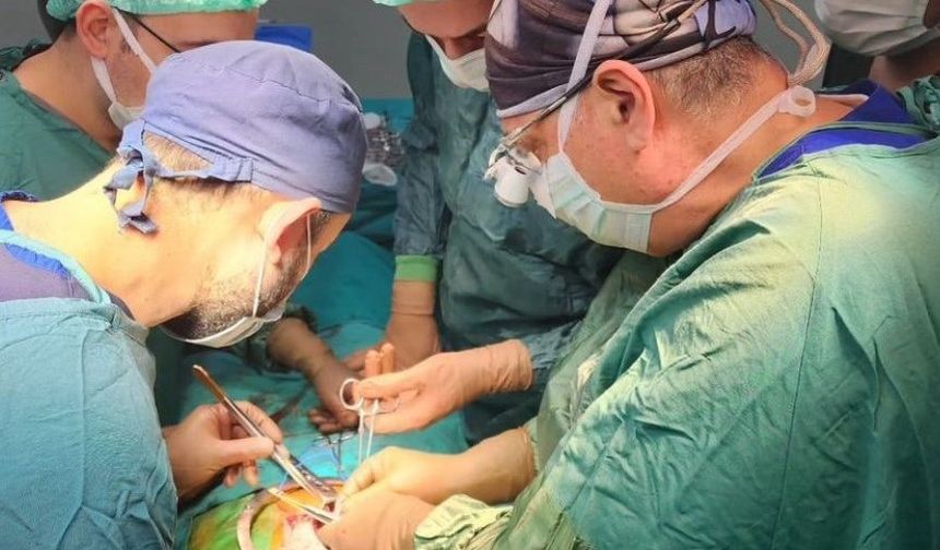 57 yaşındaki kadının organları 5 hastaya umut oldu