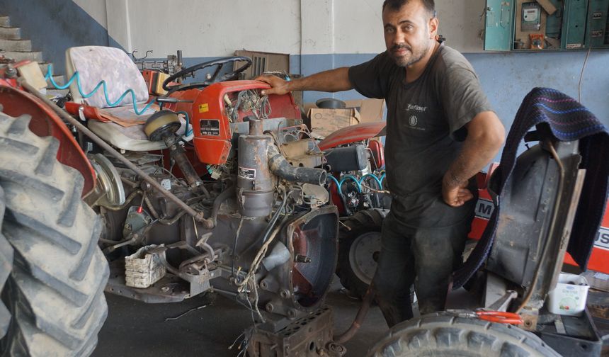 Traktörler zeytin hasat sezonuna hazırlanıyor