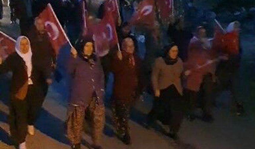 Ulukışla Köyünde  7'den 70'e Cumhuriyet coşkusu