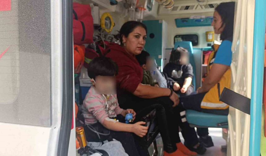 Mahsur kalan 3 küçük çocuğu kurtardılar