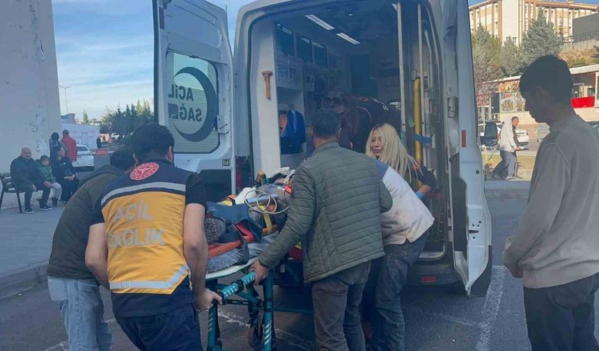 İnşaatta 15 metre yüksekten düşen işçi hayatını kaybetti