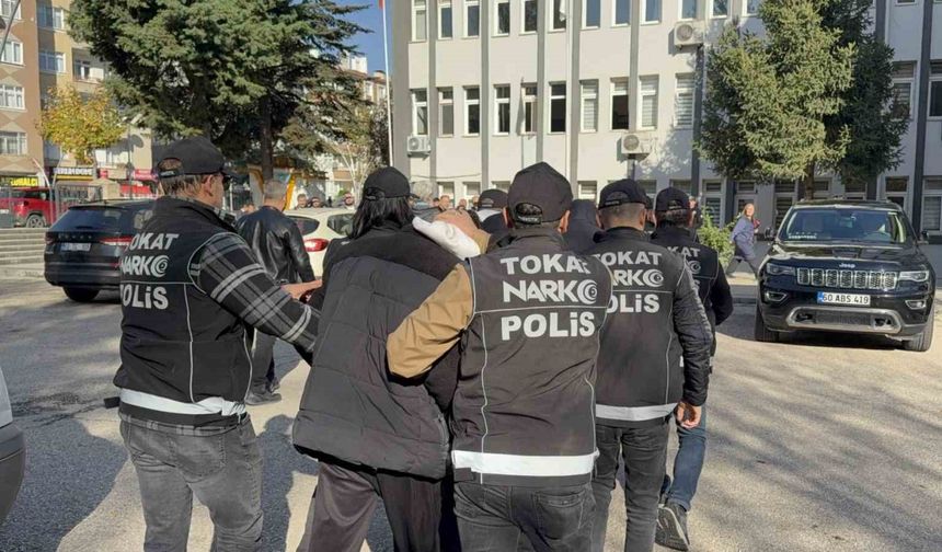 Narkotik operasyonu: 3 kişi tutuklandı
