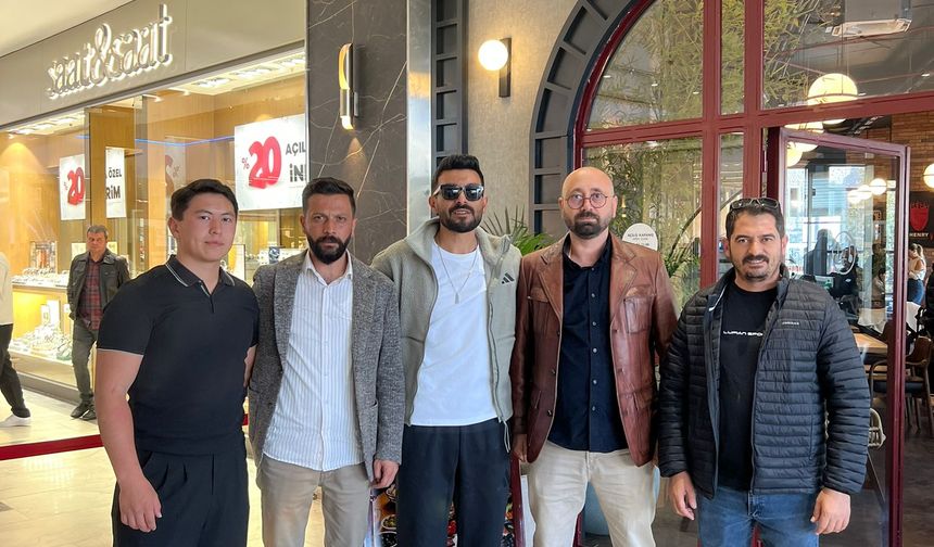 DMC Haber’den SHAKESPEARE işletmesine hayırlı olsun ziyareti