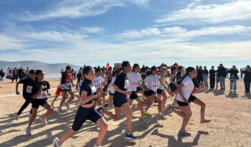 Bölgesel Kros Ligi yarışları Niğde’de yapıldı