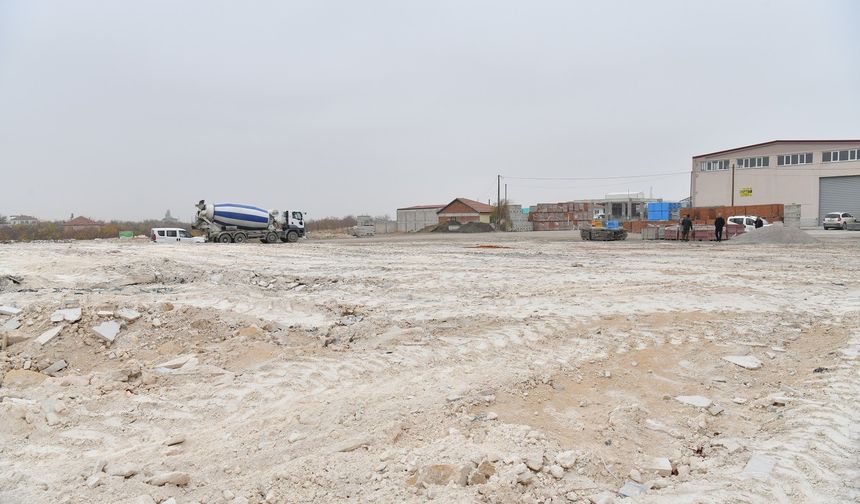 Yeşiltepe'de hafriyat alanı temizlendi, mahalle nefes aldı!