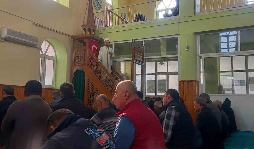 Cuma hutbesinde 'yeni yıl ve kimlik' vurgusu yapıldı