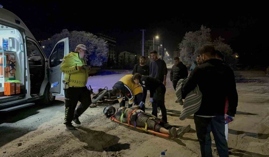 Direksiyon hakimiyetini kaybeden alkollü sürücü yaralandı