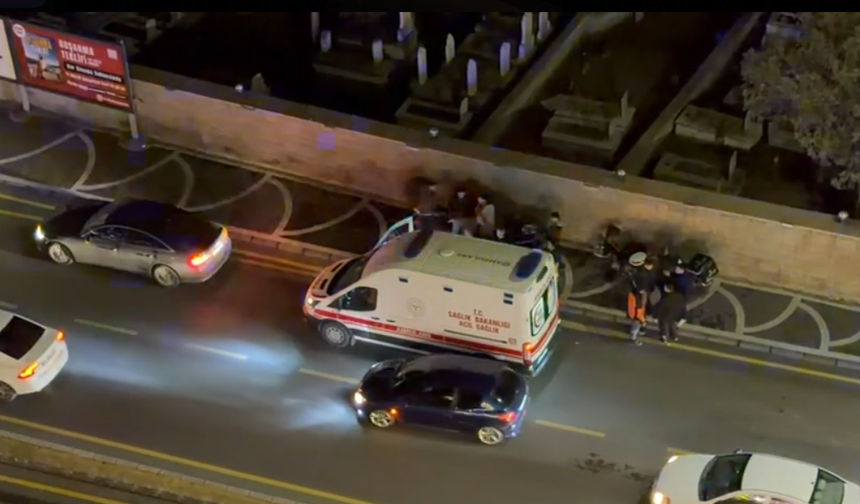 Niğde'de otomobille motosikletli kurye çarpıştı