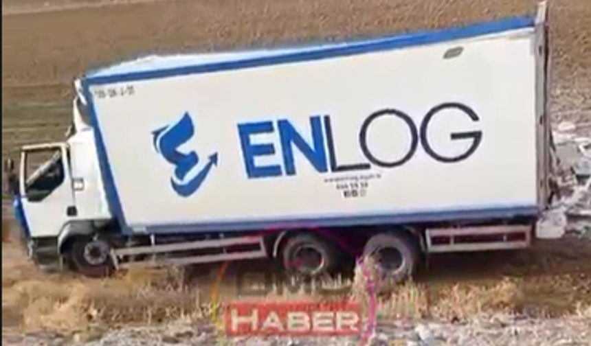 Niğde kamyonet şarampole devrildi: 1 yaralı