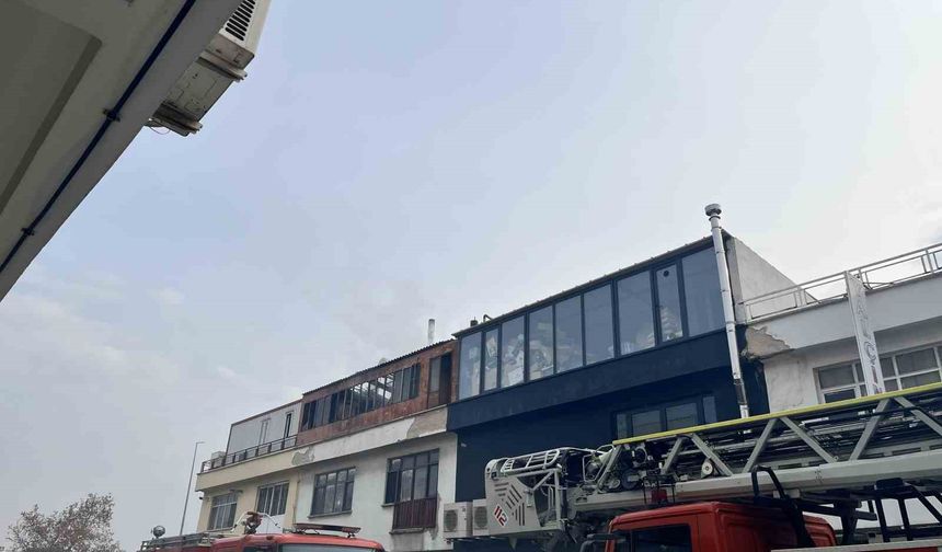 Şeker imalathanesinin kazan dairesinde yangın paniği