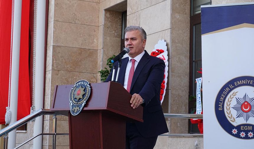 Dolandırıcılık yapan 2 kişi tutuklandı