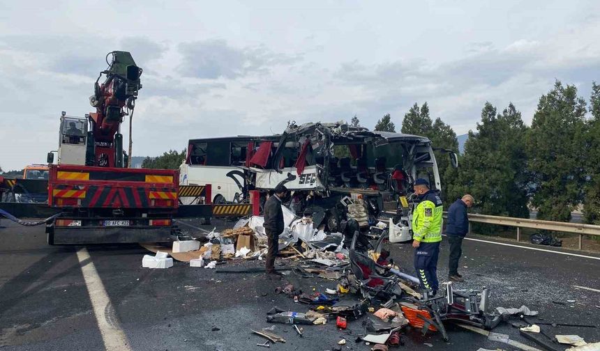 Feci kazada hayatını kaybedenlerin isimleri belli oldu