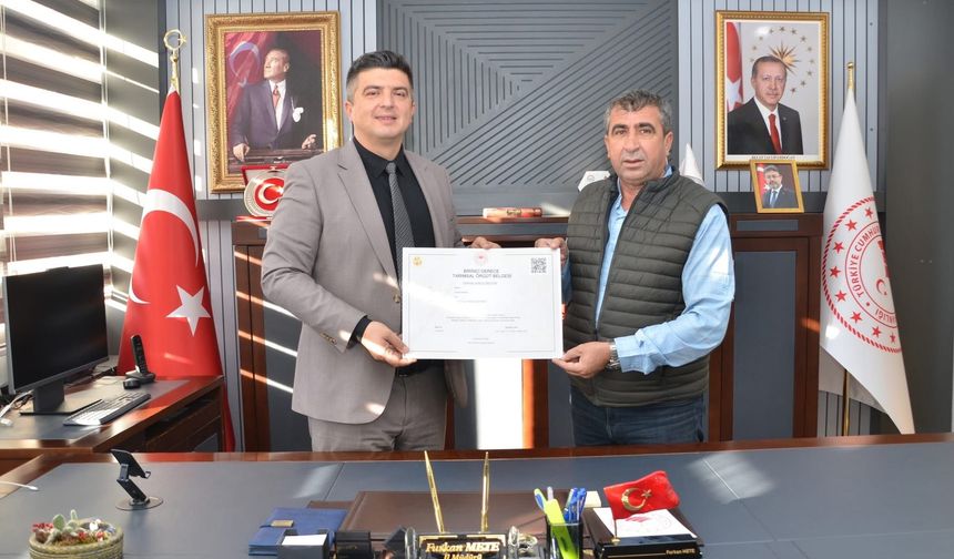 Niğde Süt Üreticileri Birliğine 1. derece tarımsal örgüt belgesi