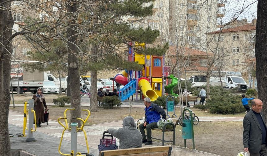 Sigara kısıtlamalarına Niğdeli vatandaşların yorumu