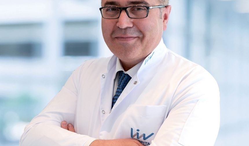 Uzmanı uyardı: 'El ve ayaklarda ani mavi-mor renk değişimlerine dikkat'