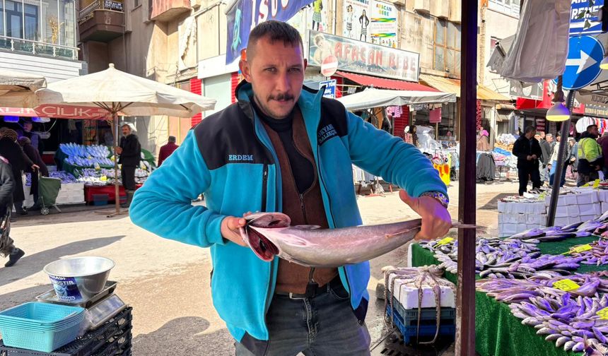 Niğde’de dün cep yakıyordu… Bugün yarı fiyatına düştü