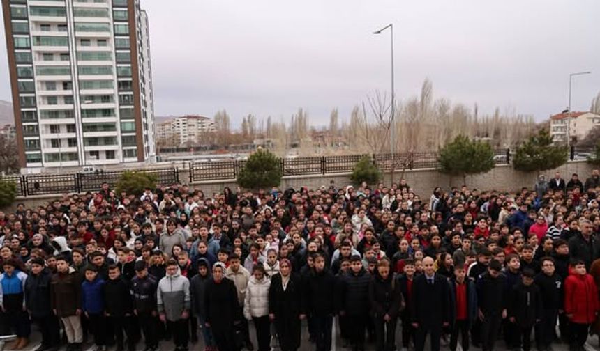 Niğde’de 6 Şubat Deprem Şehitleri anıldı